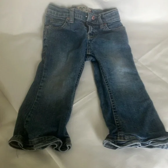 Kids Green Blouse Orange Patterned Kids Top and Ruffled Bell Bottom Jeans - Picture 6 of 7